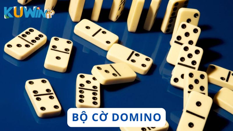 Bộ cờ Domino truyền thống